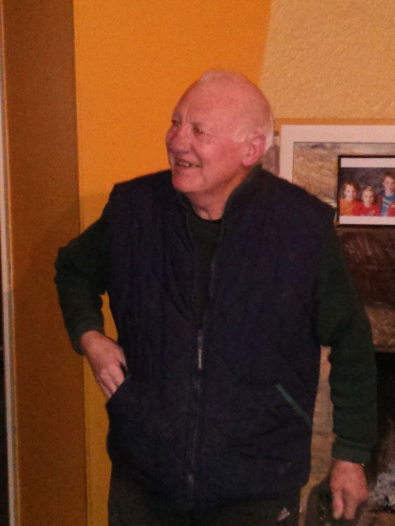 Pierre Overnoy nella sua cantina di Pupillin, Arbois, Jura