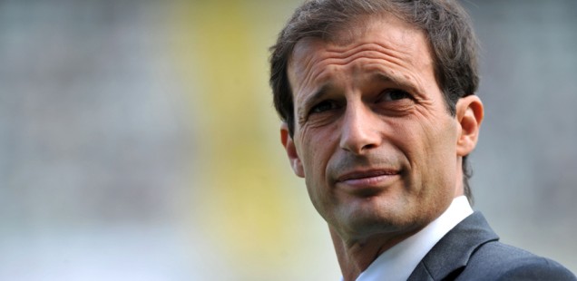 19 October 2008: Allegri head coach of Cagliari in action during the Italian Serie A 7th round match played between Torino and Cagliari at Olympic Stadium in Torino. © Valerio Pennicino / GRAZIANERI