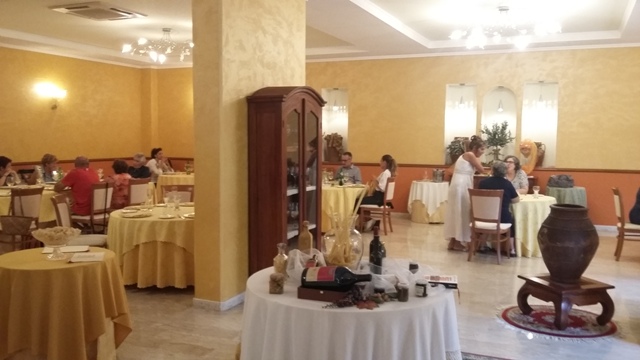 sala megaron
